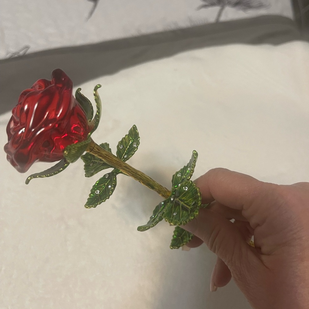Red Glass Rose Ornament